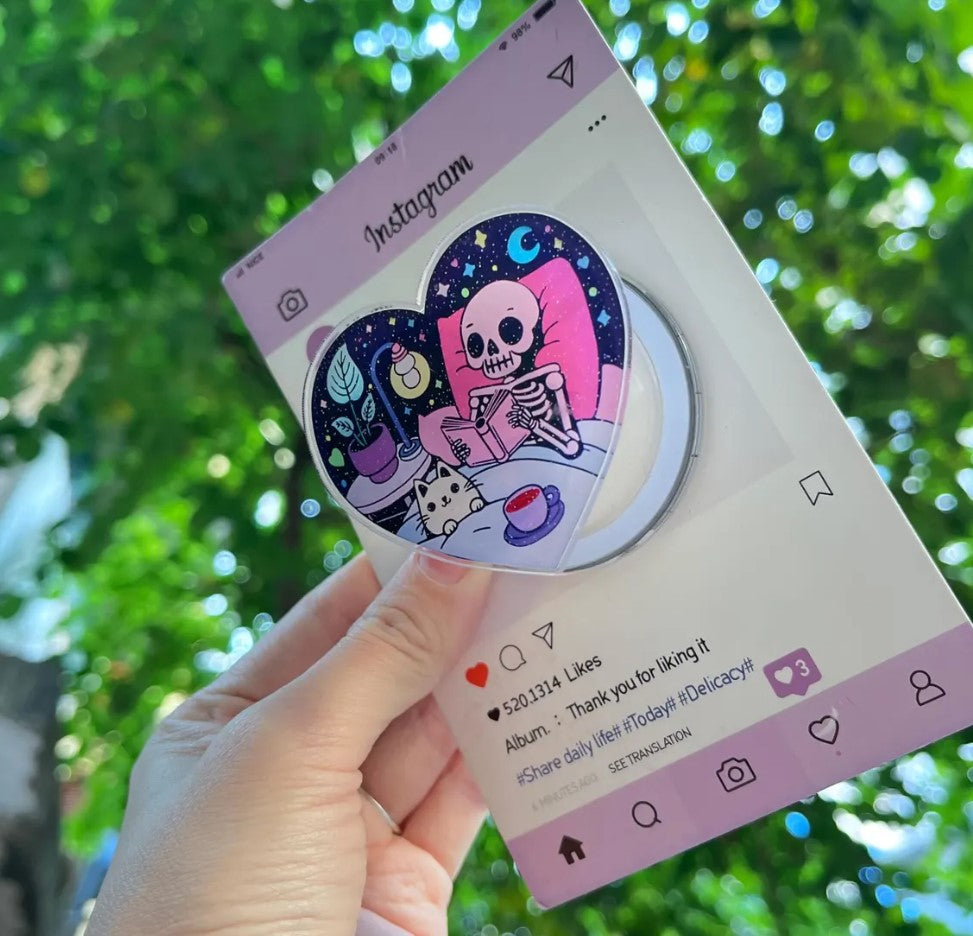 Skeleton & Cat Magnetic Phone Stand: Cute Heart-Shaped Phone Grip, Nighttime Skeleton Reading with Cat, Kawaii Magsafe Phone Holder