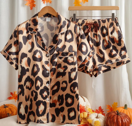 Leopard Pattern Satin Pajamas Set, Girlish Pajamas, Cute Women Pajamas, Leopard Skin Pajamas Set, Leopard & Cheetah Pajama, Halloween Pajama