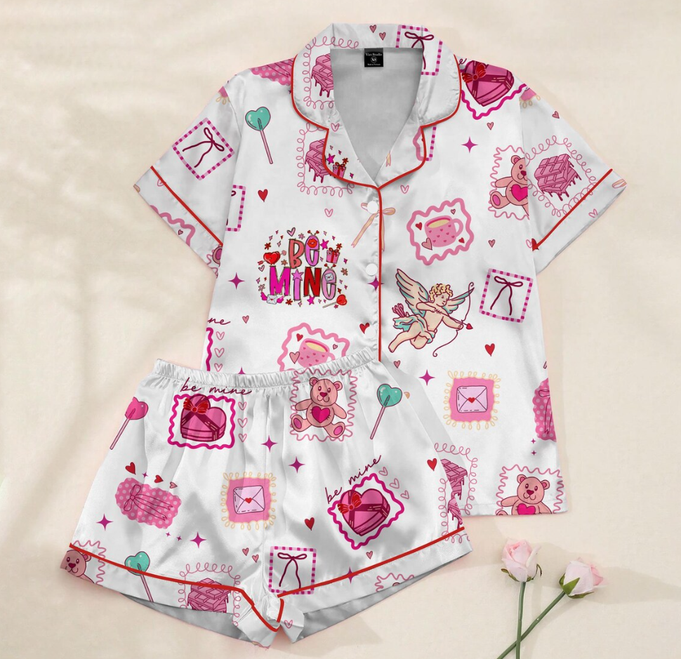 Coquette Valentine Pajama Set – Be Mine Cupid & Teddy Bear Print Satin Sleepwear, Cute Girly Pink Loungewear, Trendy V-Day Gift for Her