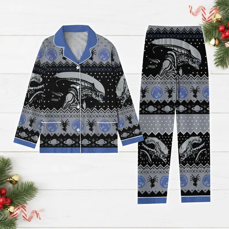 Christmas Alien Xenomorph Pajamas, Alien 1979 Pajamas Set, 90s Horror Movie Women Pajamas, Holiday Pajamas, Christmas Gift Idea