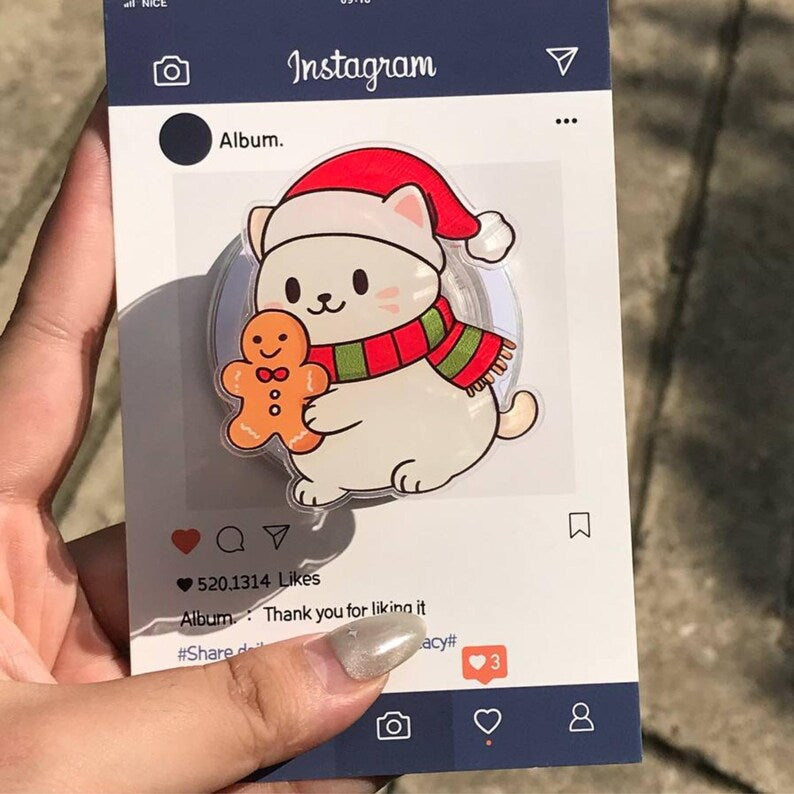 Cute Christmas Cat Magnetic Phone Grip: Festive Holiday Phone Stand with Gingerbread, Kawaii Xmas Phone Holder, Unique Gift for Friends