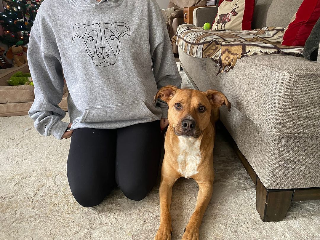 Custom Line Art Embroidered Hoodie for Pets